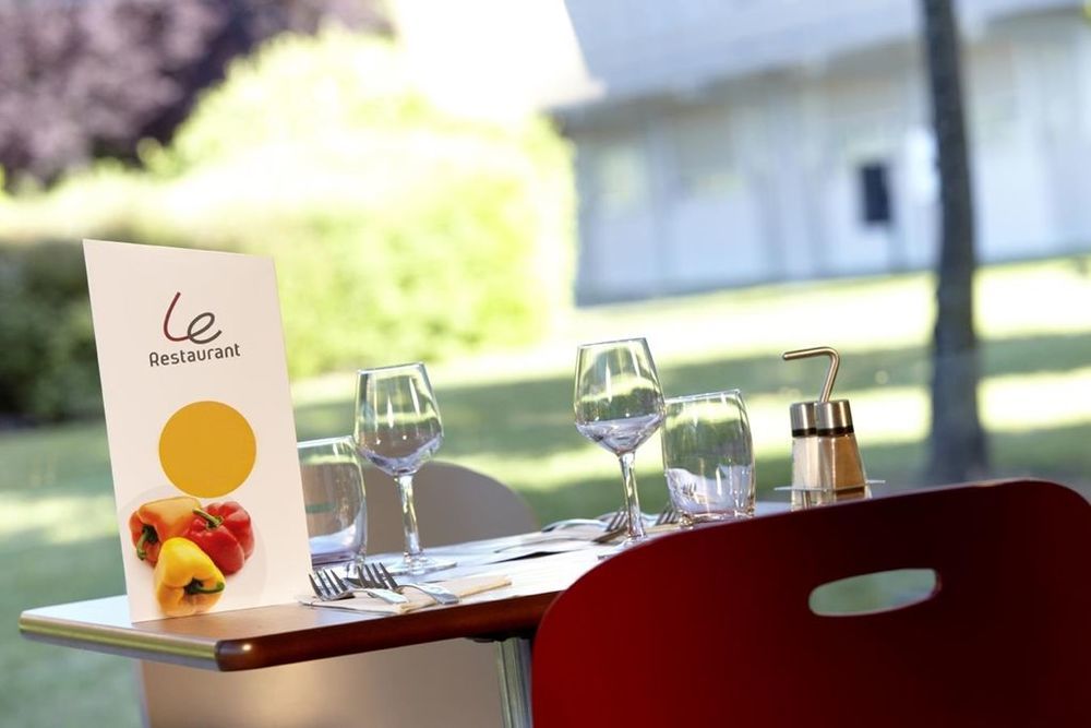 Campanile Vire Hotel Restaurant photo